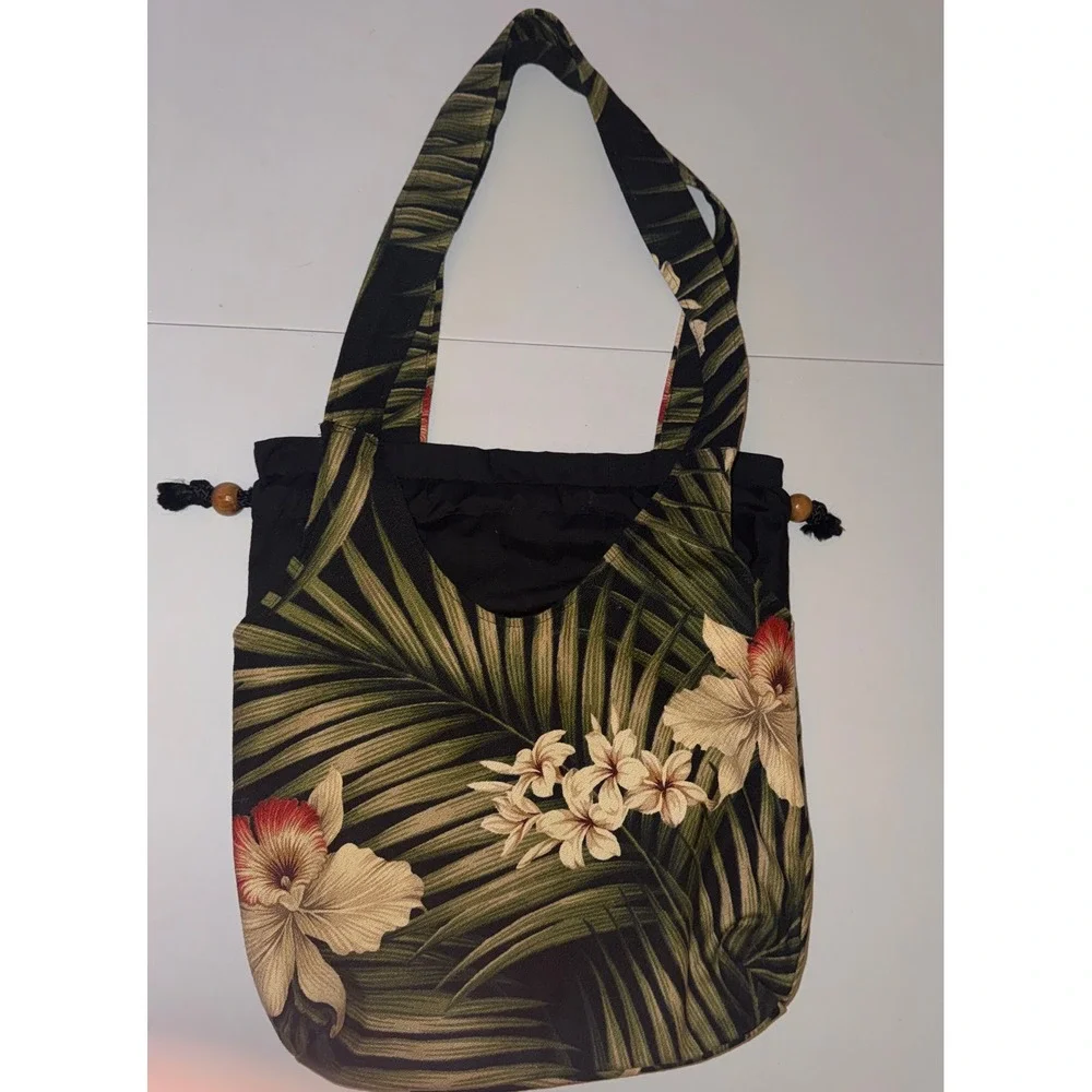 Mailelani's Kauai Shoulder Bag Womens Medium Black Tropical Floral Palm Hobo